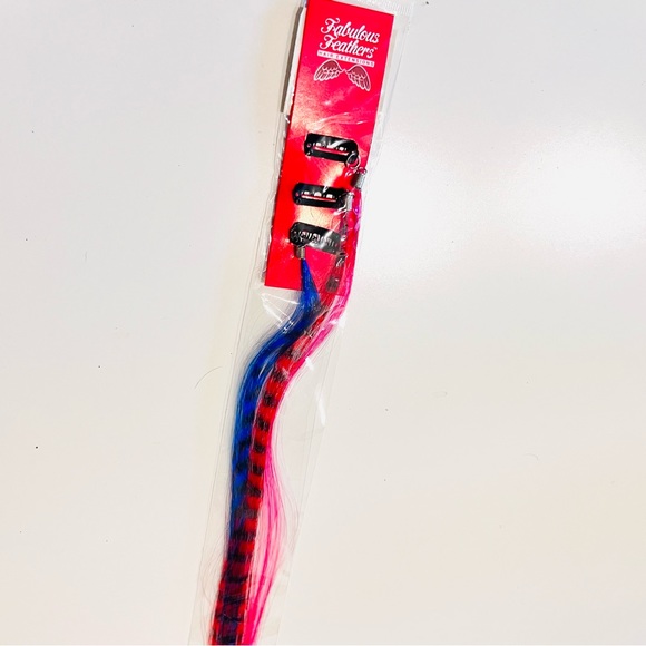 NWT Blue, Red & Pink Coon Tail Feather Clip in Hair Extension - Picture 2 of 4